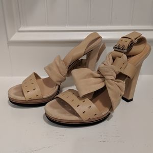 Authentic Gucci sandals